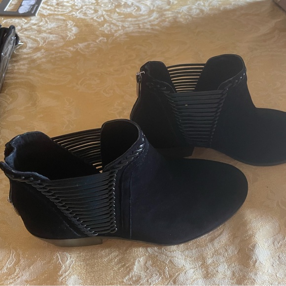 Vince Camuto Black Suede Boots Size 6.5 - Picture 4 of 4
